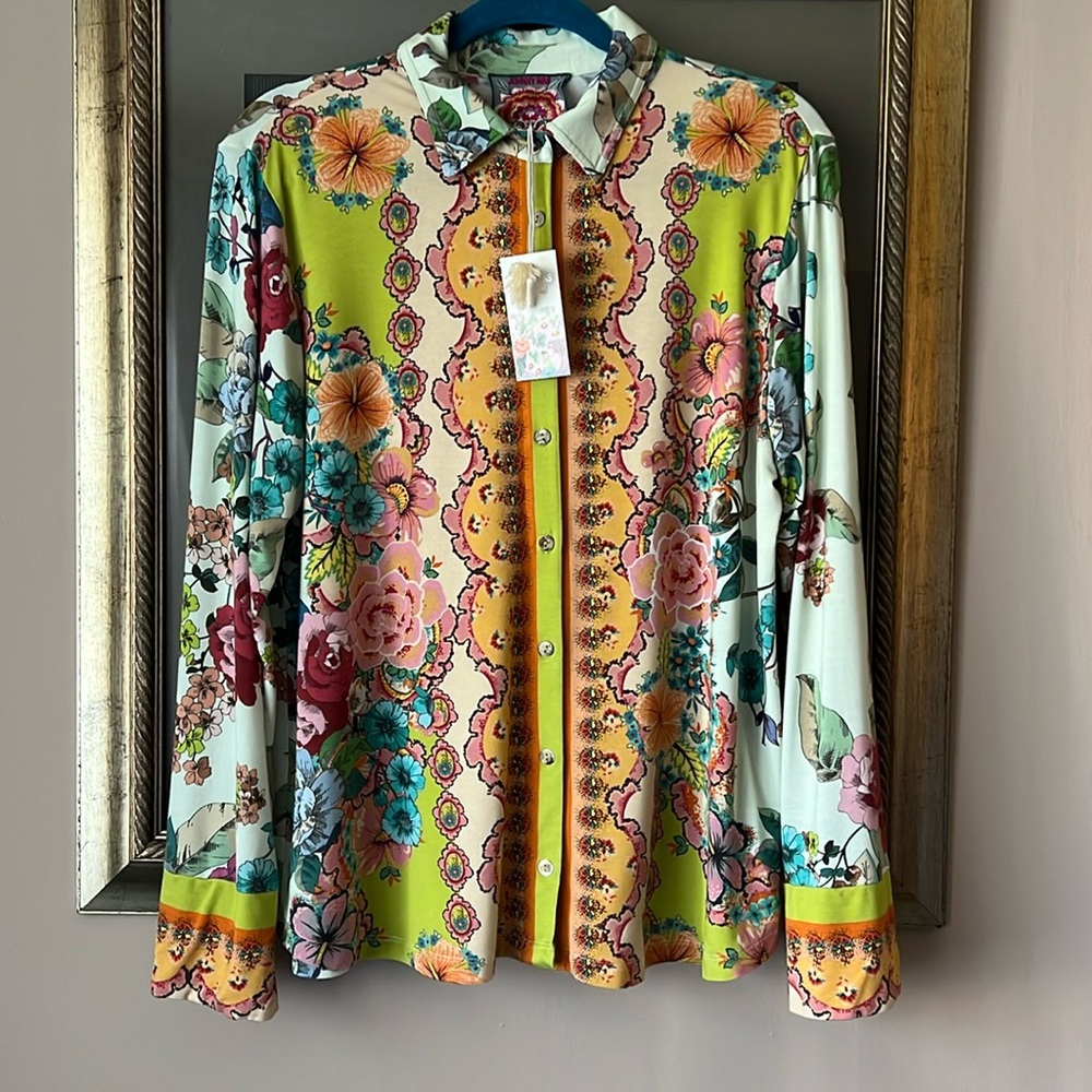 NWT THE JANIE FAVORITE BUTTON FRONT SHIRT‑ ROSSEY LARGE